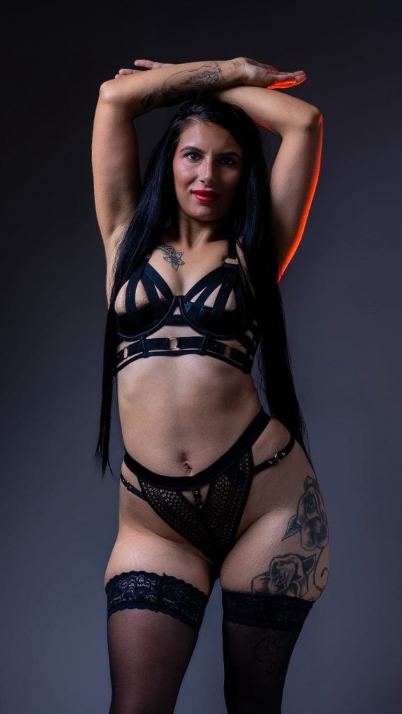 Mansion Bordello Domina Erotica 8